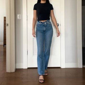 [NWOT] Abercrombie Ultra High Rise 90s Straight Jean